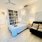 Alquilaeasy Benal Apartment *